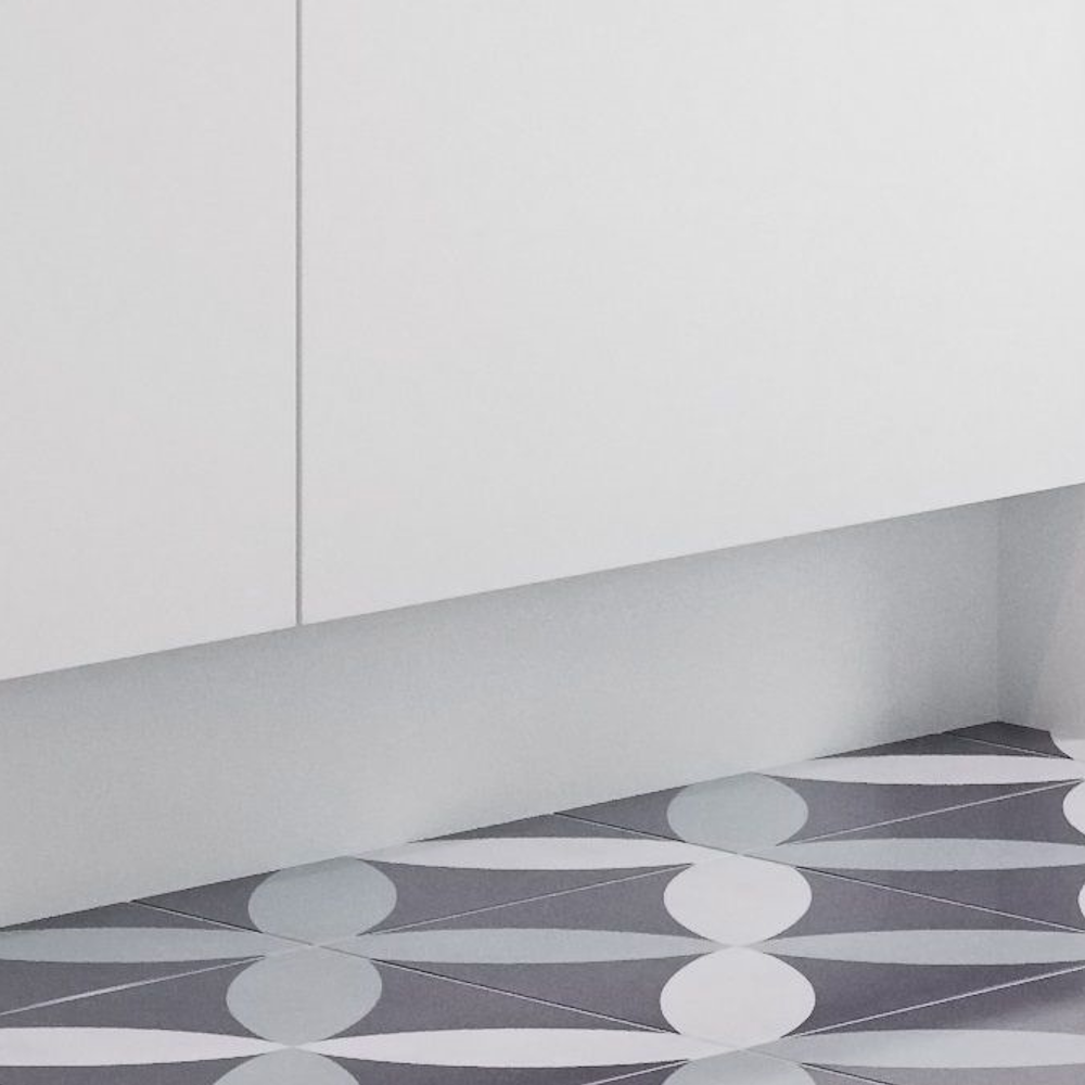 Linn Bad Sokkel hvit pr. M - (Max 2,5 m)